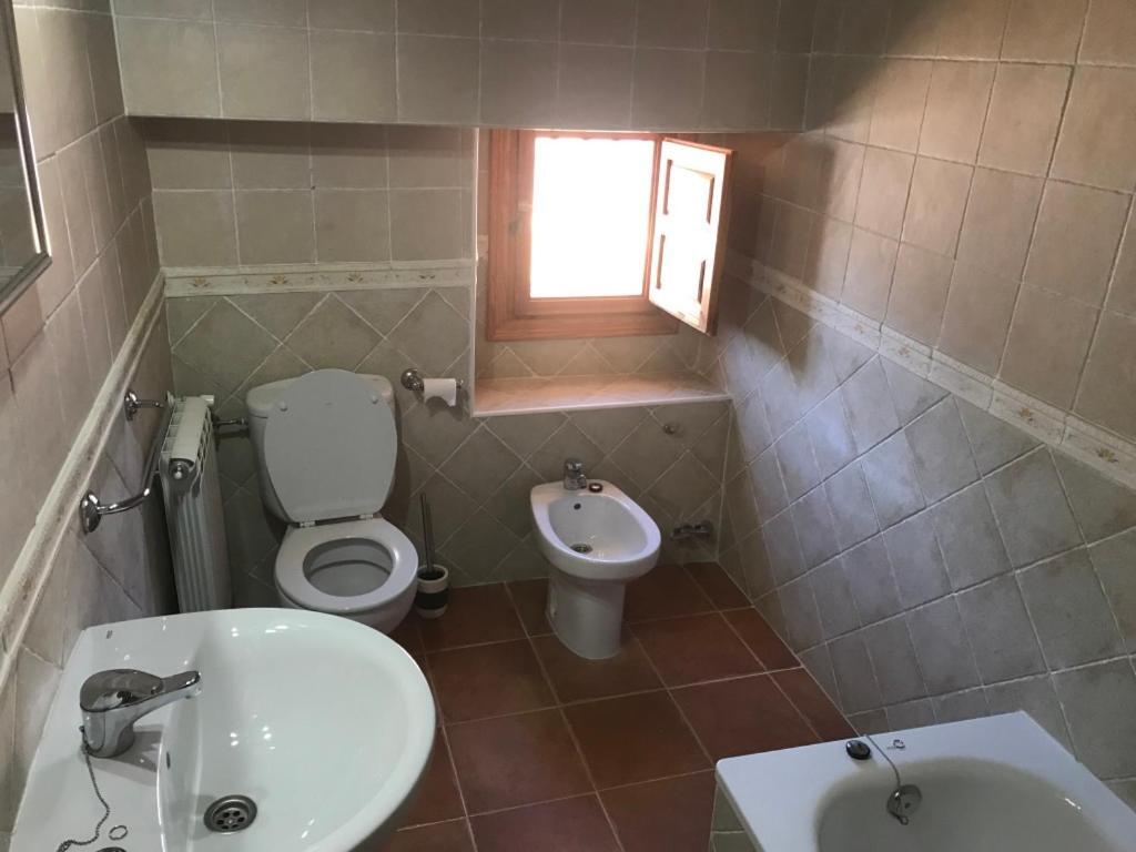 B&B Cortijo El Ciruelo Chirivel ภายนอก รูปภาพ
